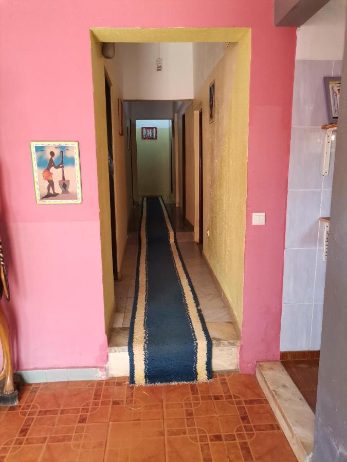 Hotel Badinca Alojamento Low Cost In Bissau Avenida Francisco Mendes Exterior foto