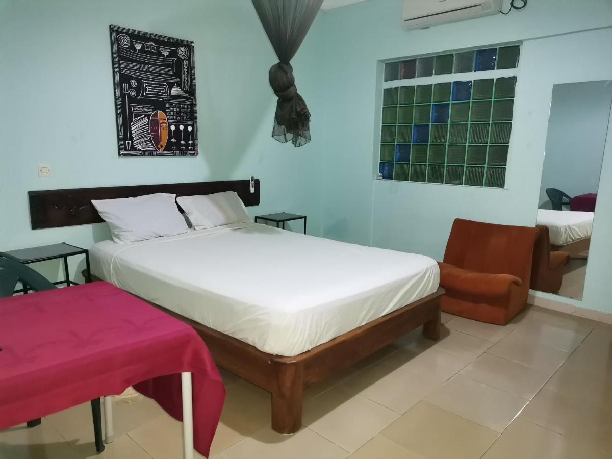 Hotel Badinca Alojamento Low Cost In Bissau Avenida Francisco Mendes Exterior foto