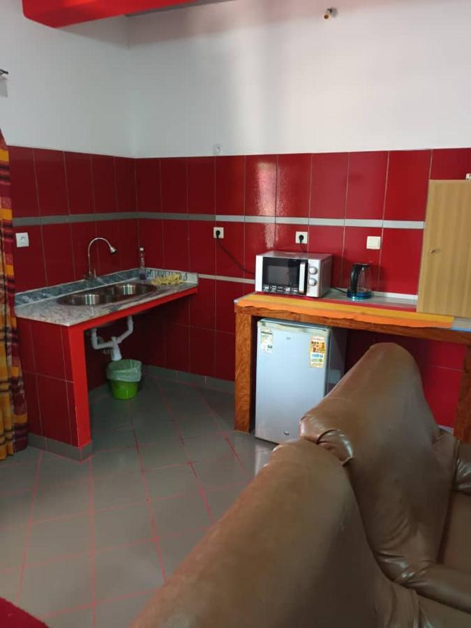 Hotel Badinca Alojamento Low Cost In Bissau Avenida Francisco Mendes Exterior foto
